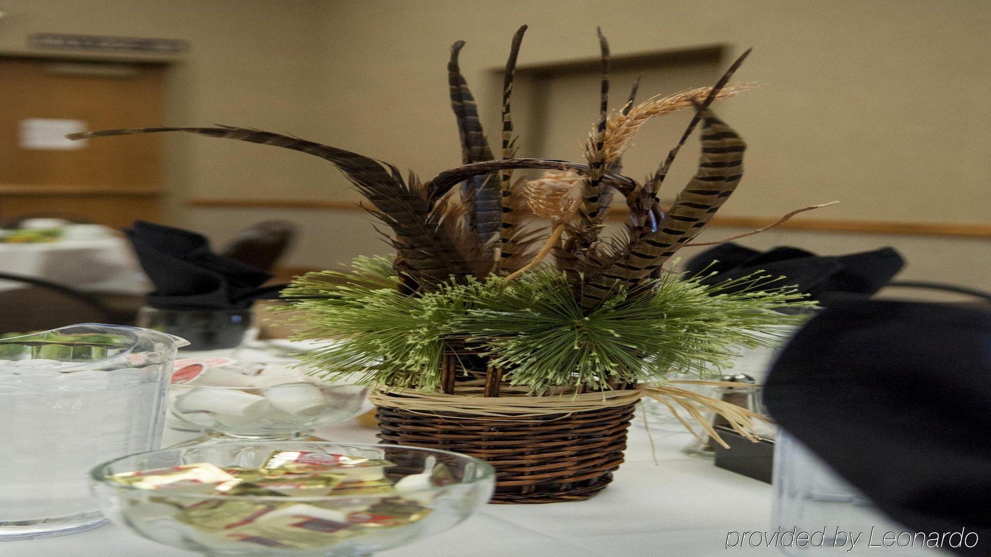 Holiday Inn Spearfish-Convention Center By Ihg Bagian luar foto